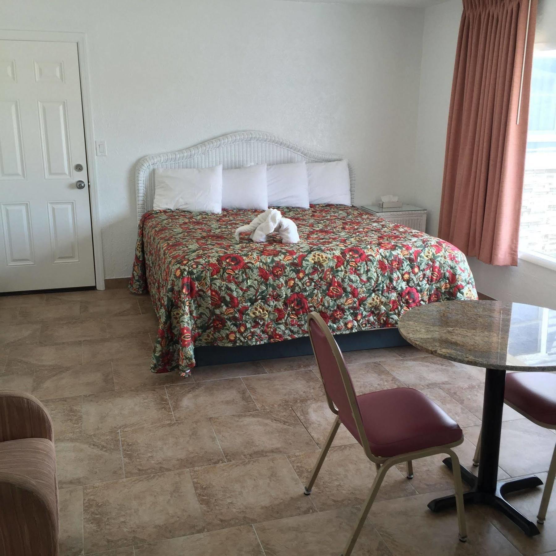 Pyramid Resort Motel ไวลด์วูดเครสท์ ภายนอก รูปภาพ